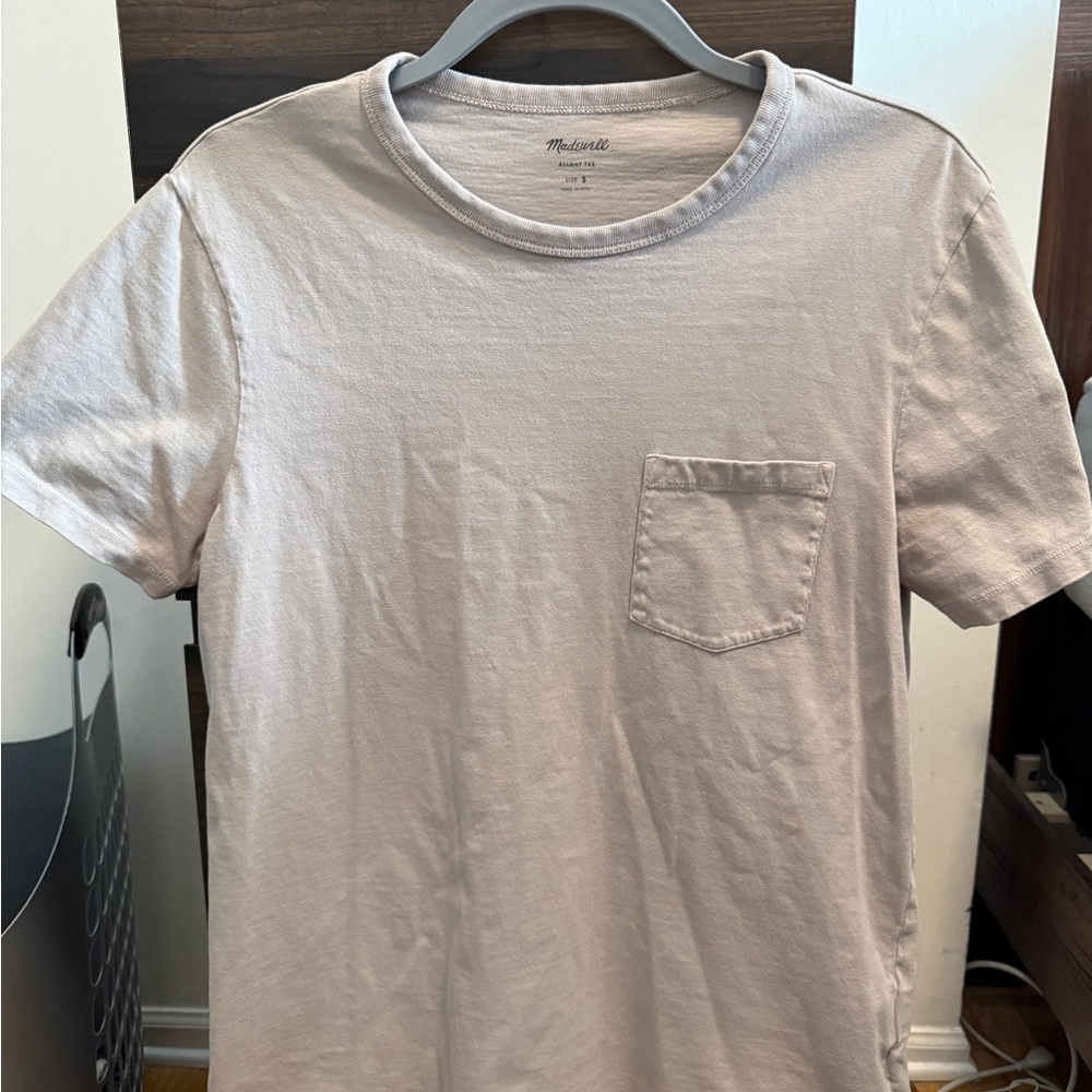 Men's Gray T-Shirt with Pocket